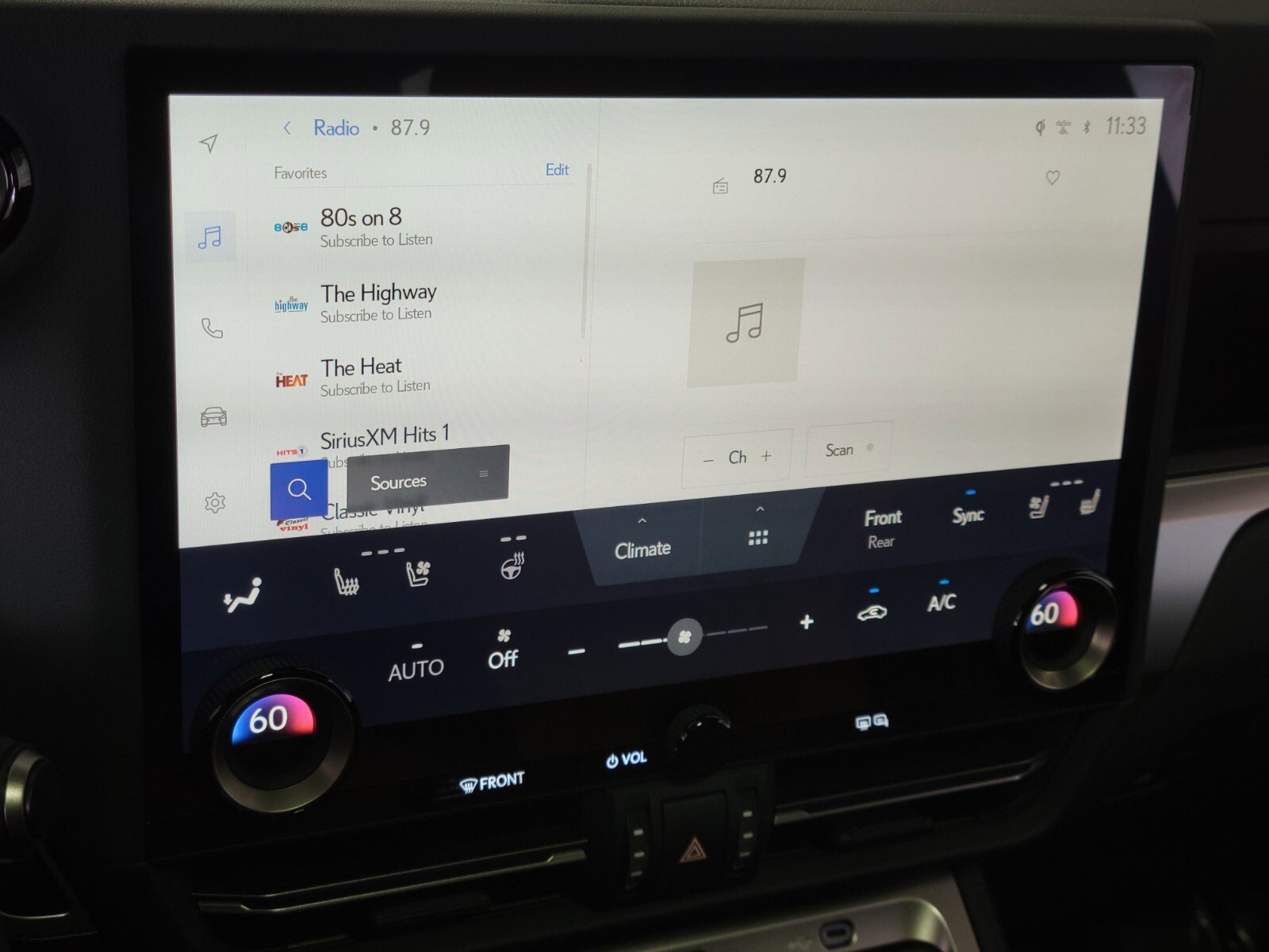 Certified 2025 Lexus GX 550 w/ Cold Area Package image 23