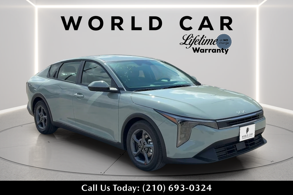 New 2026 Kia K4 FWD image 1