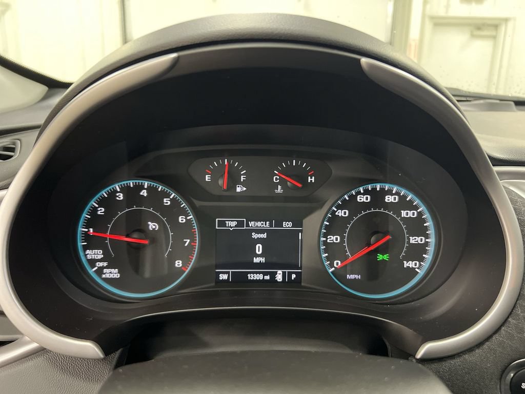 Used 2021 Chevrolet Malibu RS FWD image 11