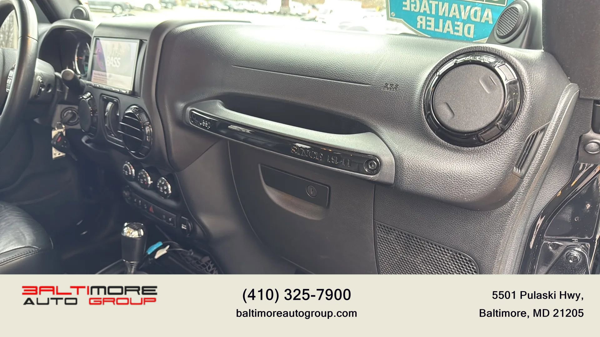 Used 2014 Jeep Wrangler Unlimited Sahara image 34