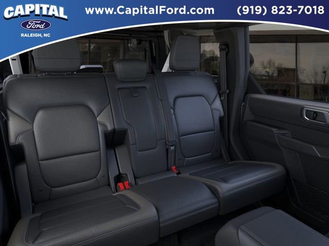 New 2025 Ford Bronco Outer Banks w/ Sasquatch Package AWD/4WD image 11