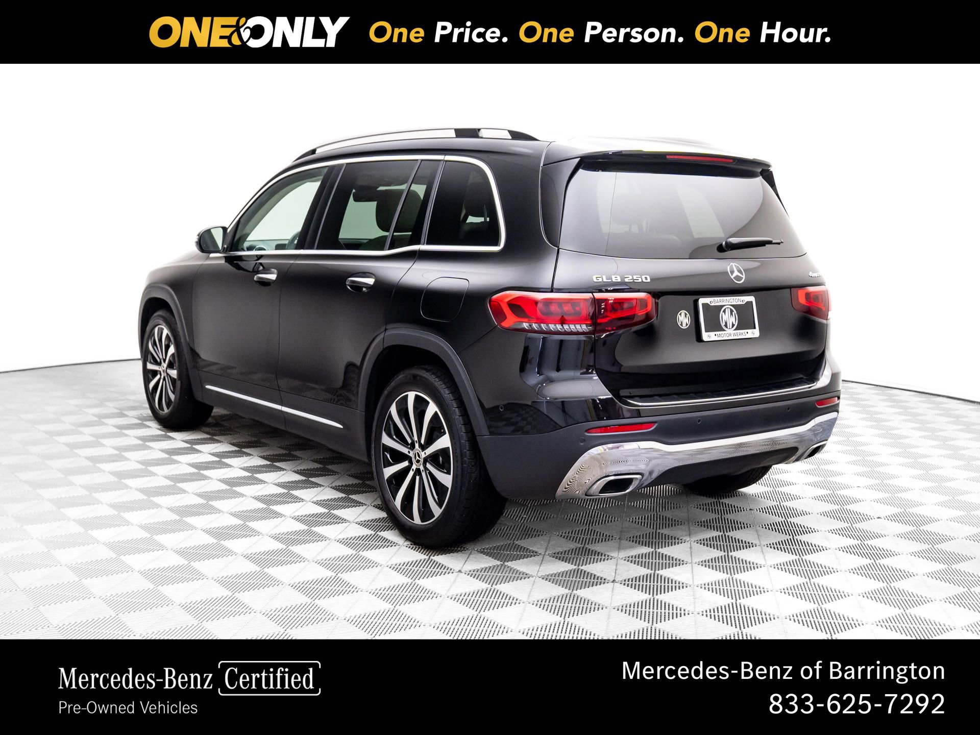 Used 2023 Mercedes-Benz GLB 250 4MATIC image 3