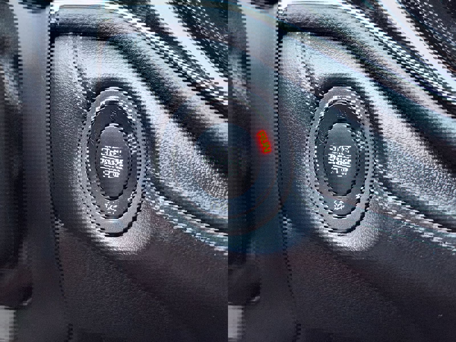 Used 2022 Dodge Durango GT image 28