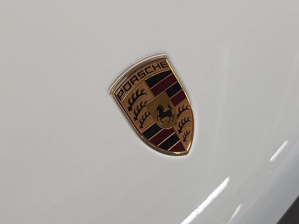 New 2026 Porsche Macan AWD/4WD image 26