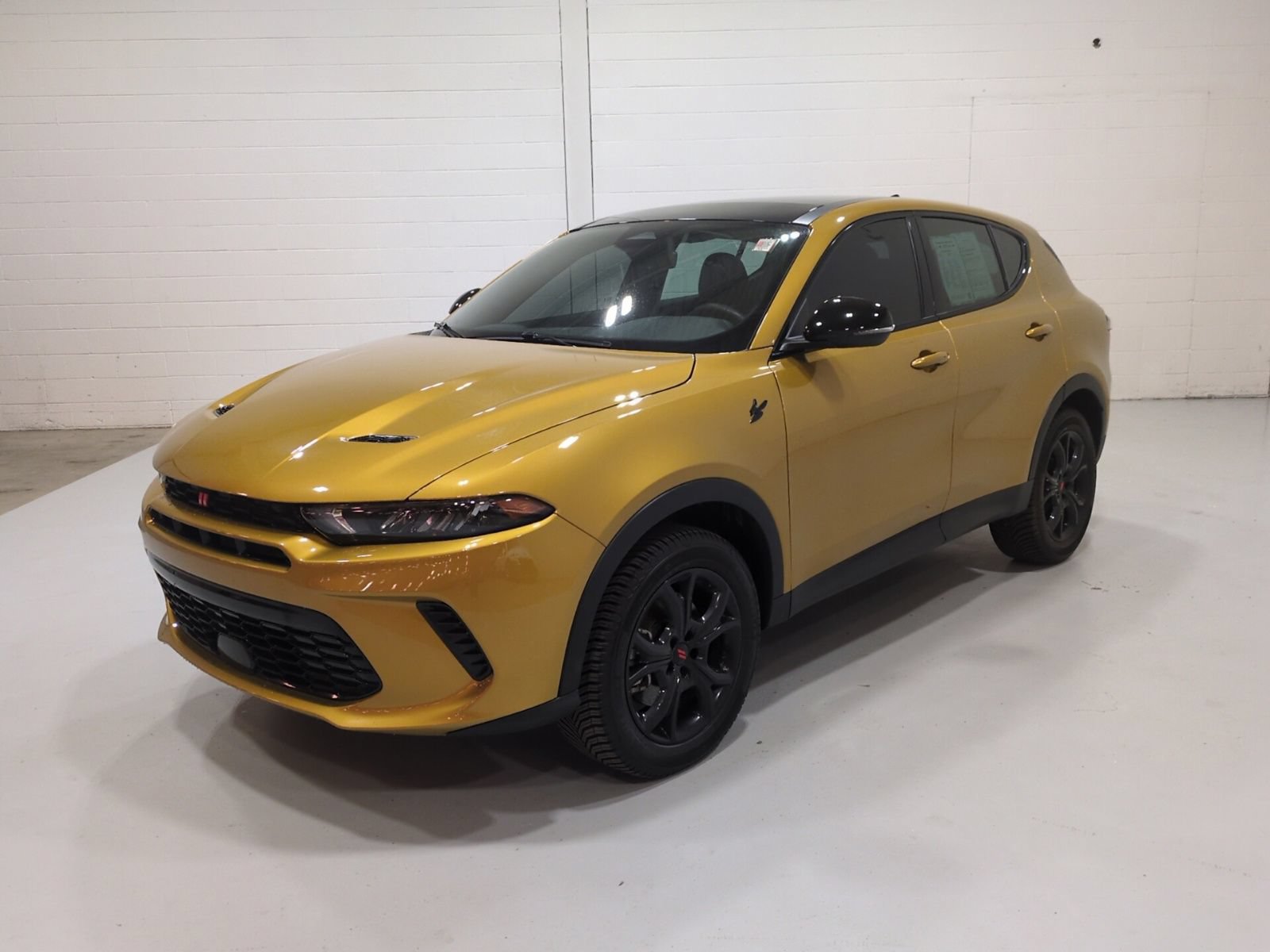 Used 2024 Dodge Hornet GT w/ GT Blacktop Package AWD/4WD image 8