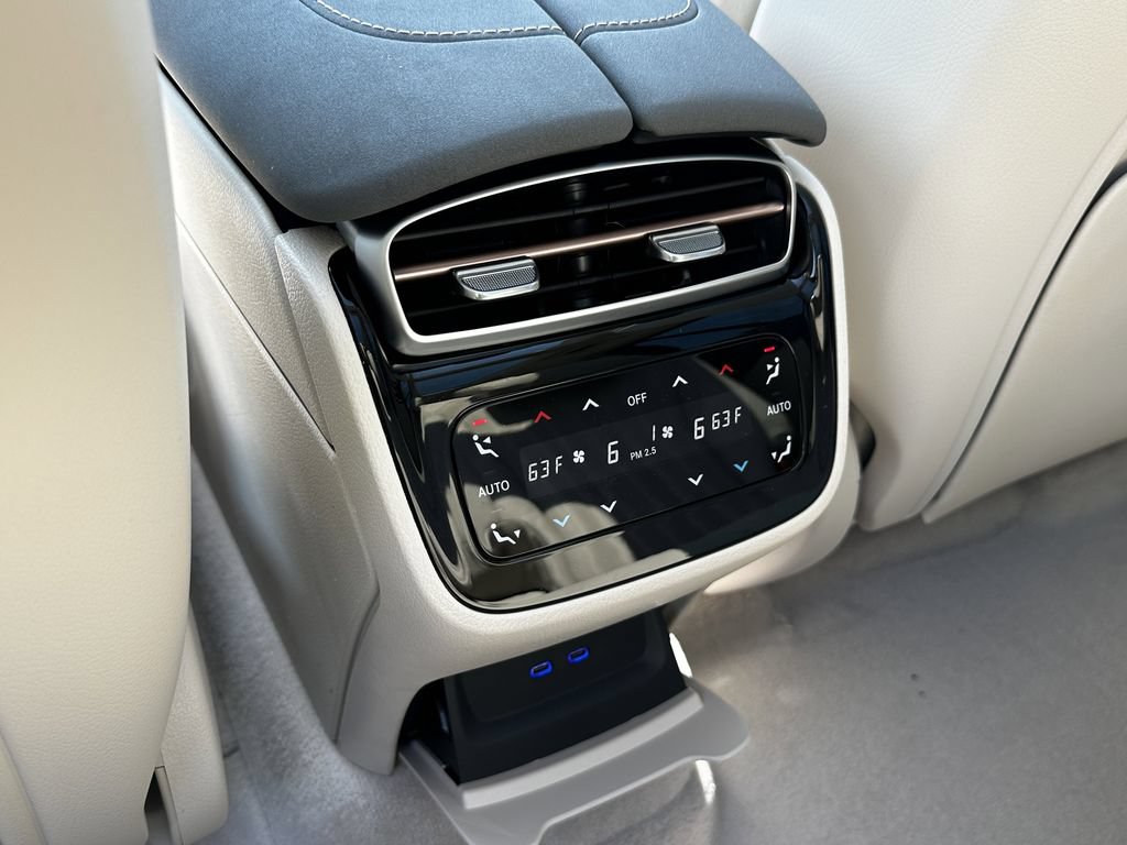 New 2026 Mercedes-Benz EQS 400 4MATIC SUV image 27