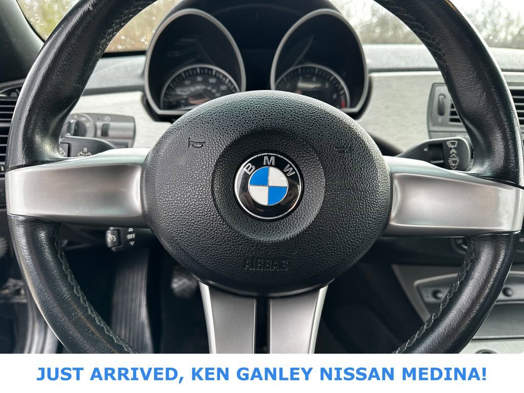 Used 2003 BMW Z4 3.0i image 15