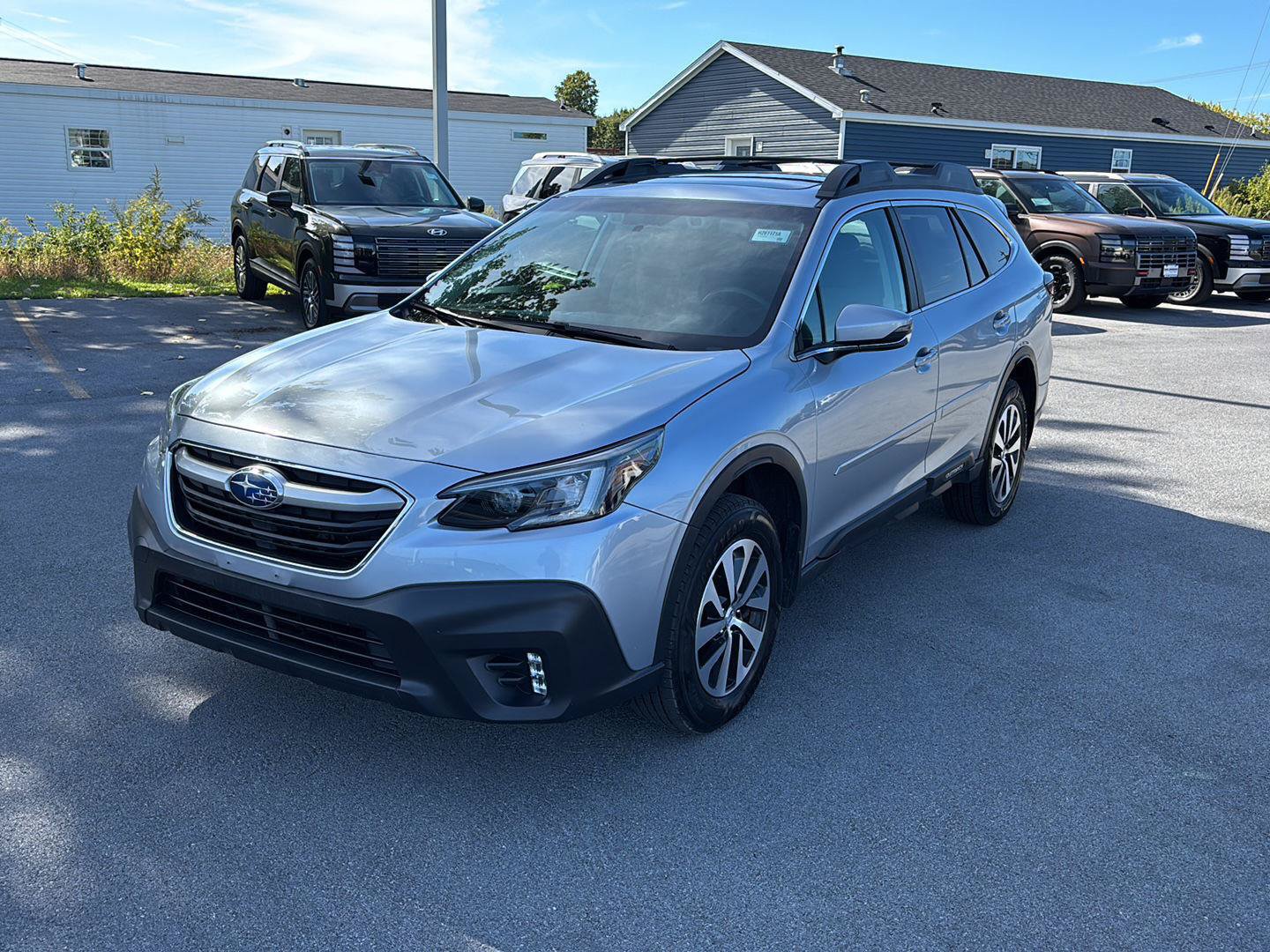 Used 2022 Subaru Outback Premium AWD/4WD image 7