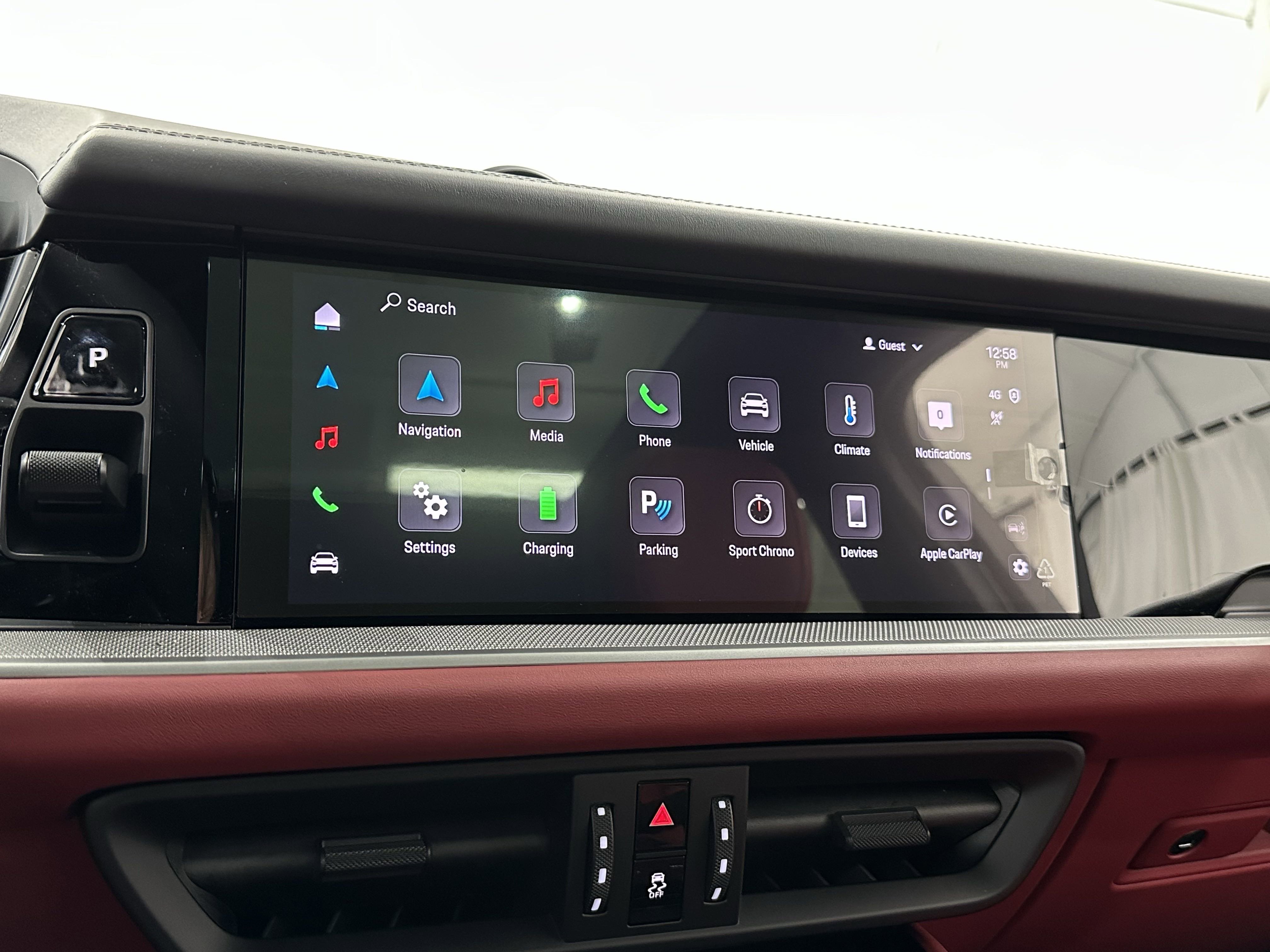 Certified 2025 Porsche Cayenne E-Hybrid image 40