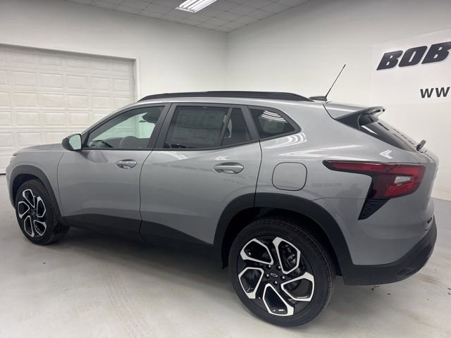 New 2026 Chevrolet Trax RS image 7