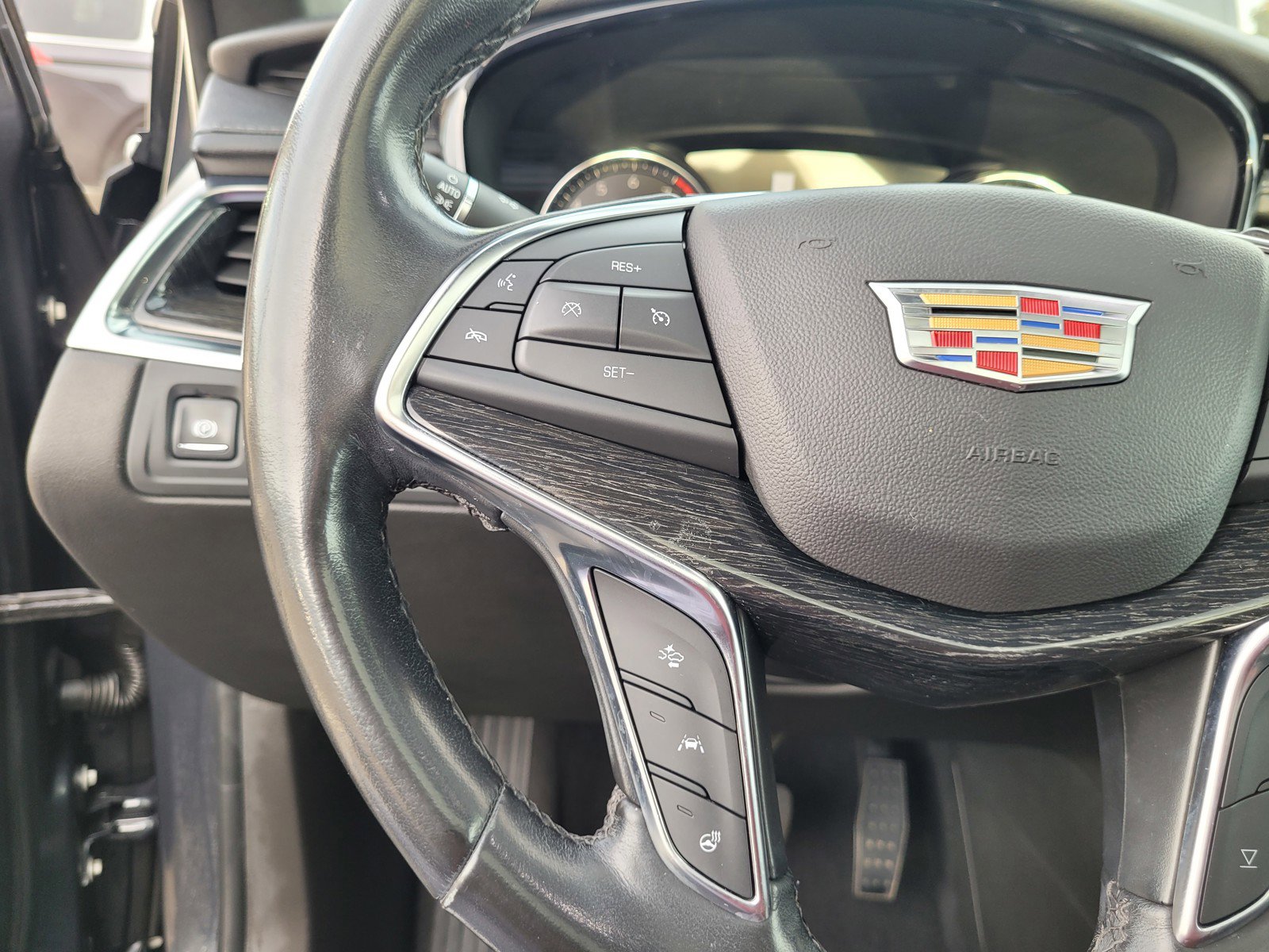 Used 2021 Cadillac XT5 Premium Luxury image 21