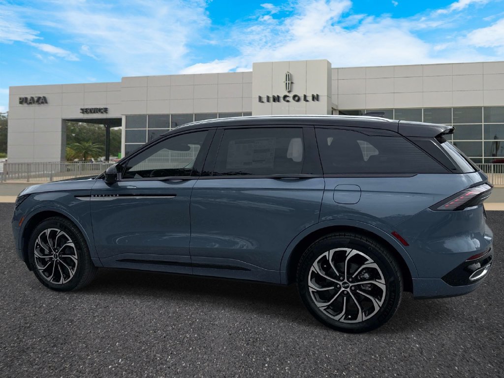 New 2026 Lincoln Nautilus Reserve AWD/4WD image 5