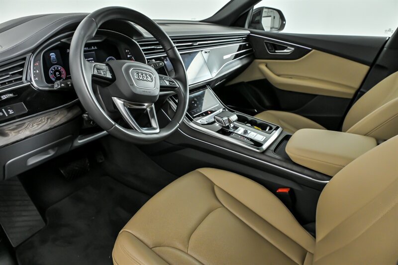 Used 2020 Audi Q8 Prestige AWD/4WD image 16