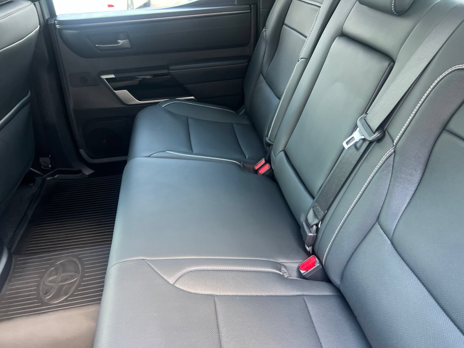Used 2026 Toyota Tundra Limited AWD/4WD image 23