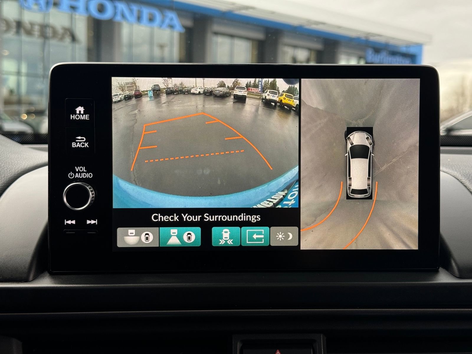 Certified 2024 Honda Pilot TrailSport image 23