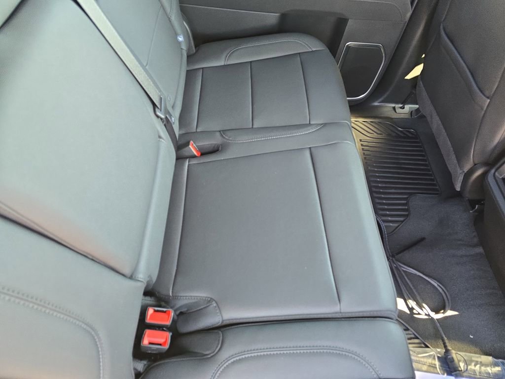 New 2026 Chevrolet Silverado 3500 LT w/ All Star Edition image 12