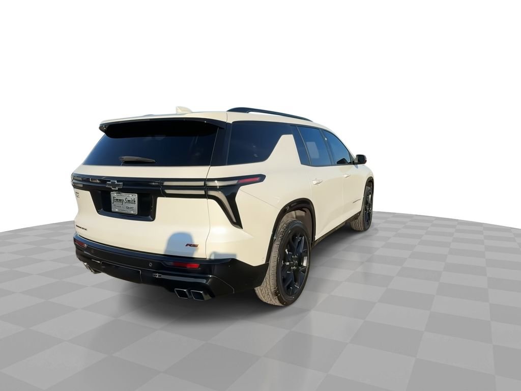 Certified 2025 Chevrolet Traverse RS w/ LPO, Floor Liner Package image 9