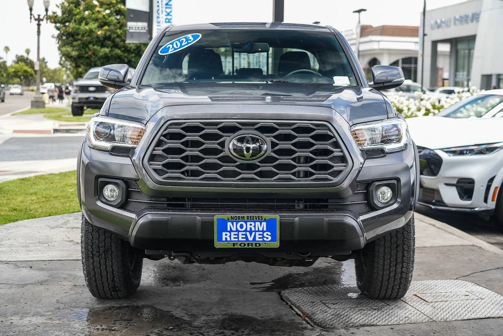 Used 2023 Toyota Tacoma TRD Off-Road w/ Technology Package AWD/4WD image 4