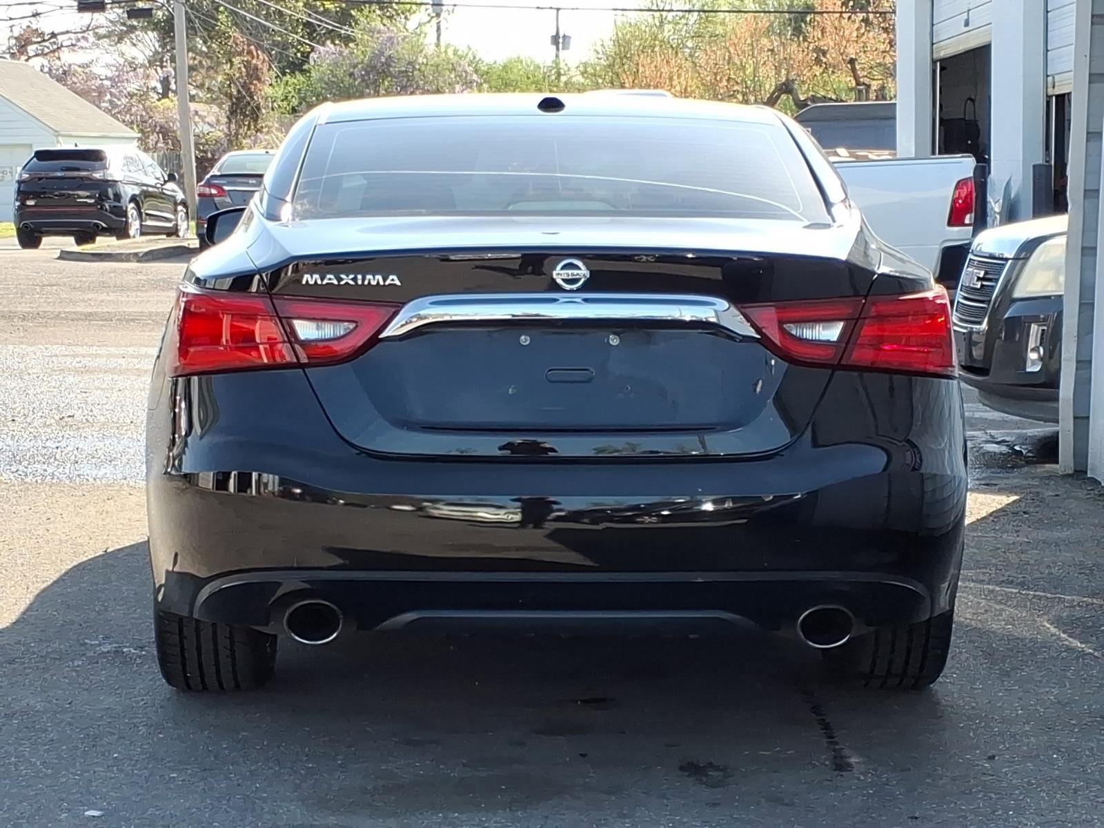 Used 2017 Nissan Maxima 3.5 S image 4