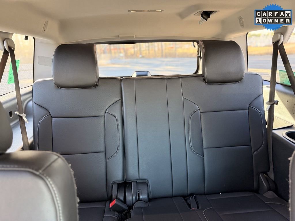 Used 2018 Chevrolet Suburban Premier image 17