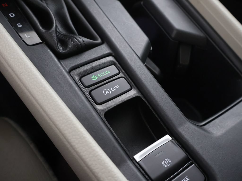 Used 2023 Honda Accord LX image 44