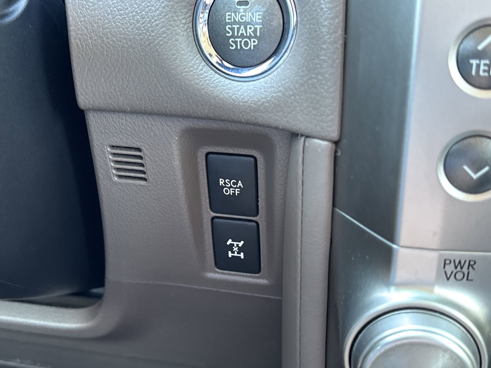 Used 2010 Lexus GX 460 image 24