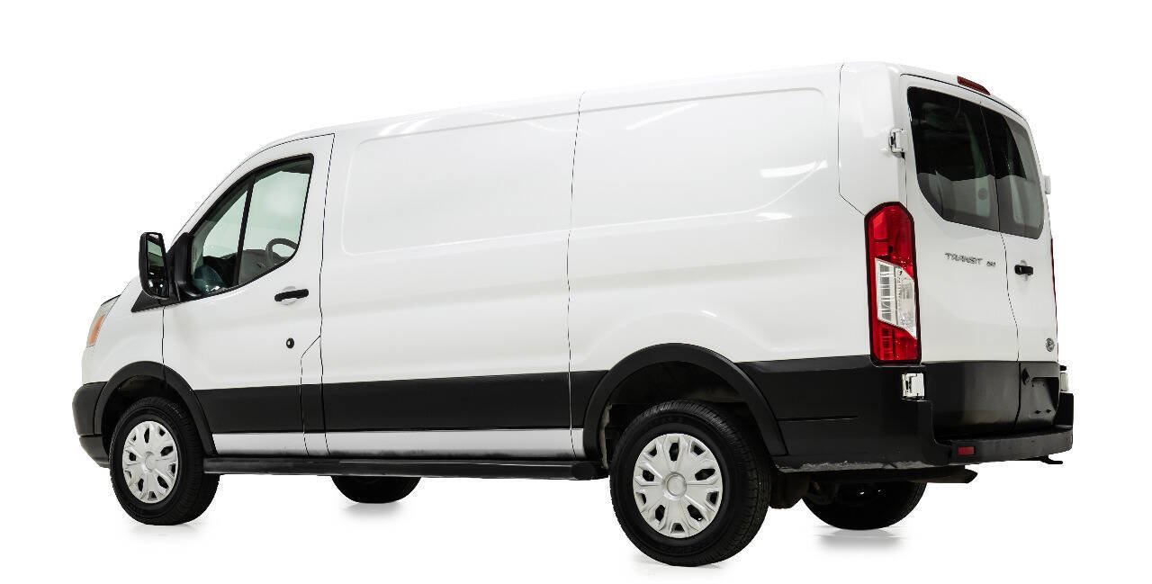 Used 2019 Ford Transit 250 130 Low Roof w/ Exterior Upgrade Package RWD image 4