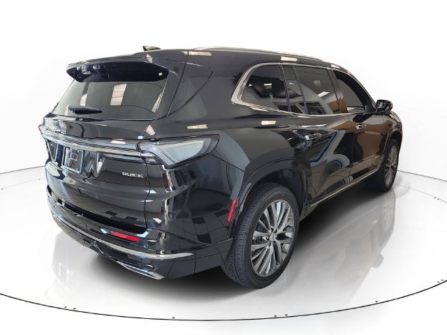 New 2026 Buick Enclave Avenir w/ Super Cruise Package FWD image 4