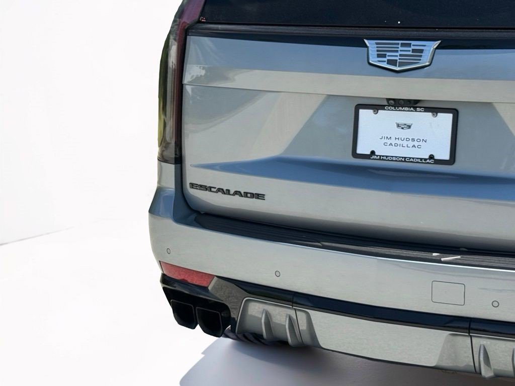 Certified 2024 Cadillac Escalade V w/ LPO, ONYX Package image 16
