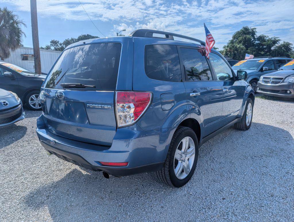 Used 2009 Subaru Forester 2.5X Limited AWD/4WD image 5
