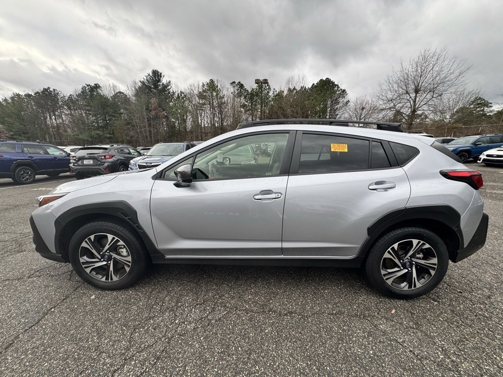 Used 2024 Subaru Crosstrek 2.0i Premium image 2