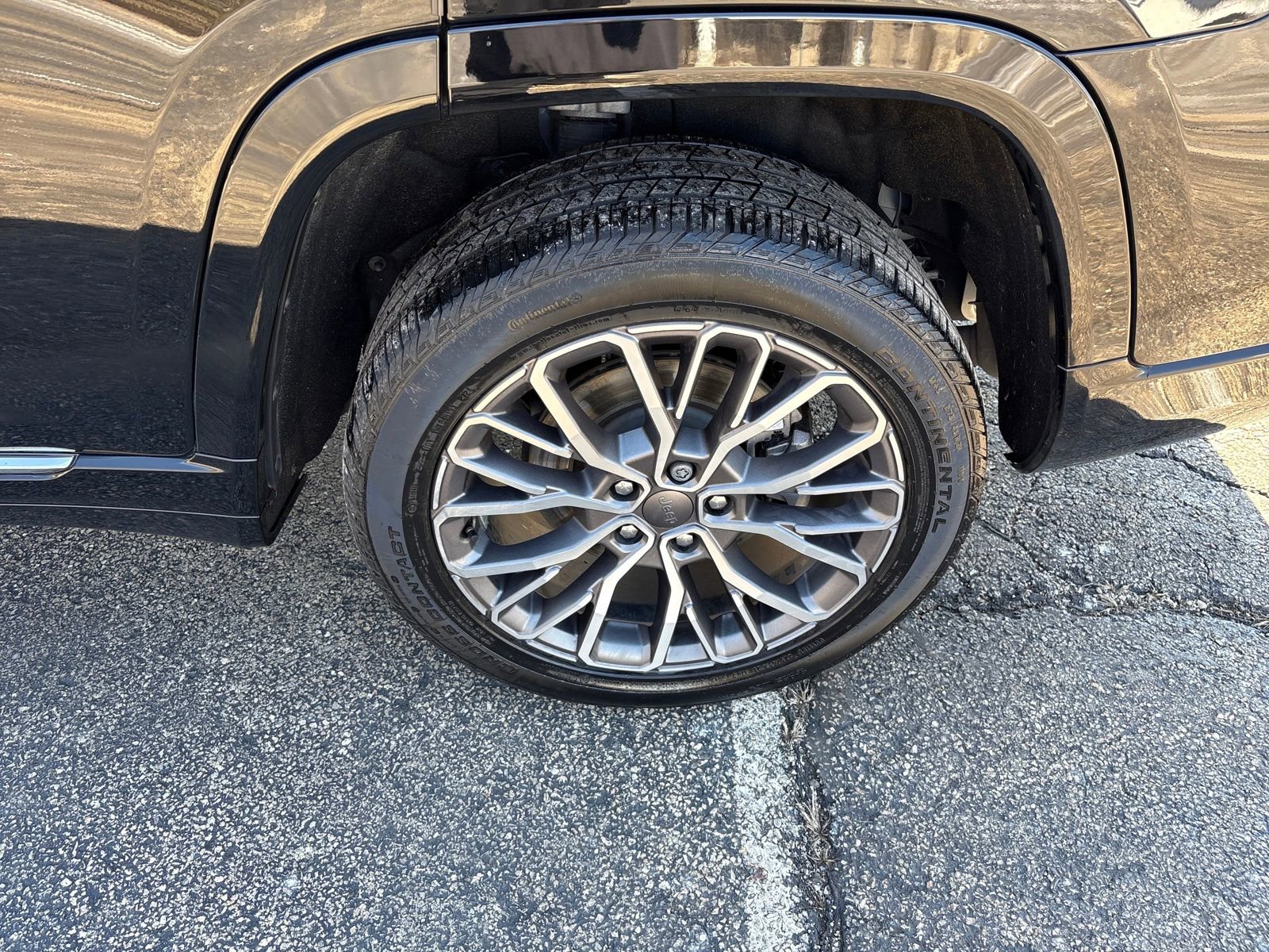 Used 2023 Jeep Grand Cherokee L Summit image 31