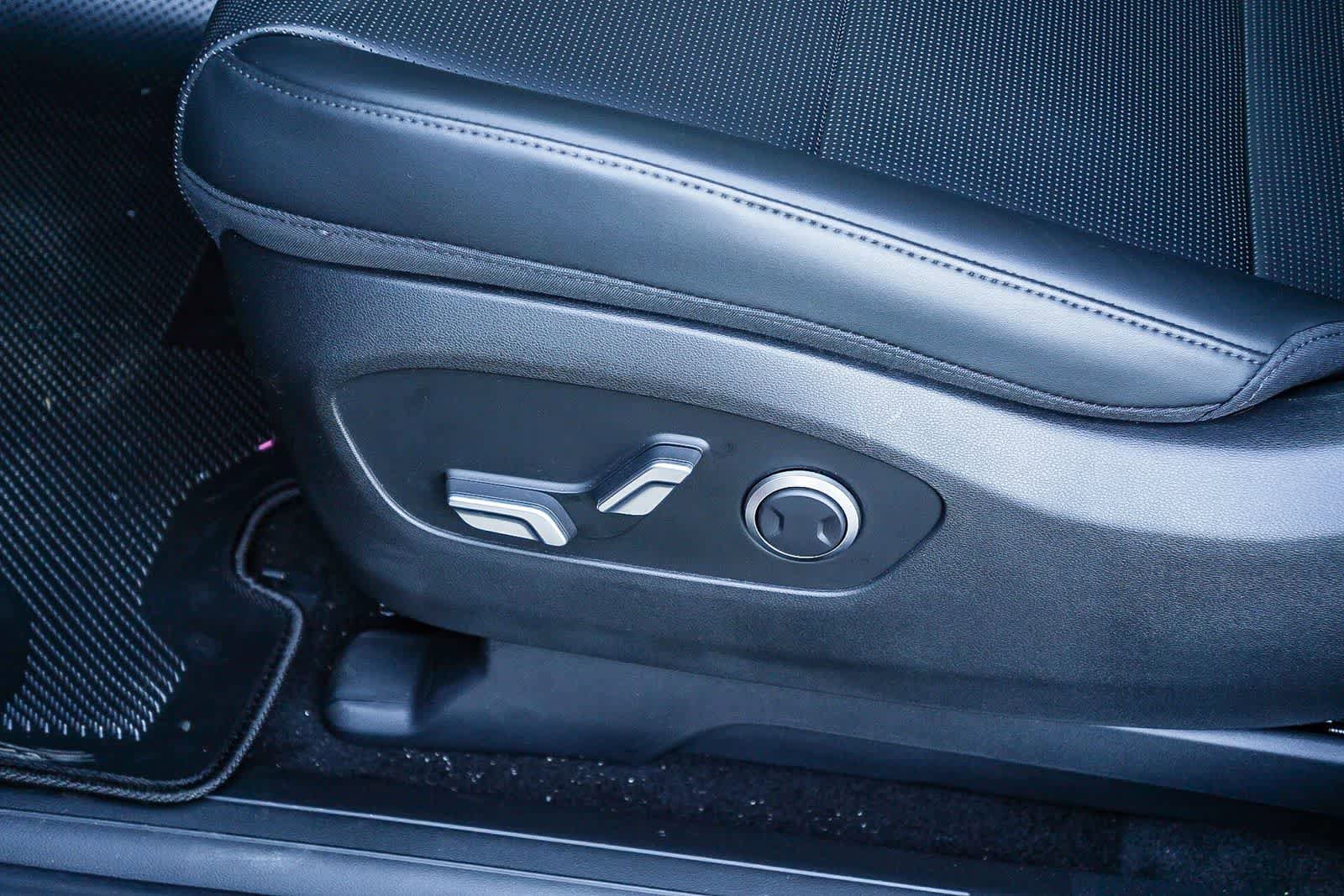 New 2026 Hyundai Ioniq 9 SEL image 24