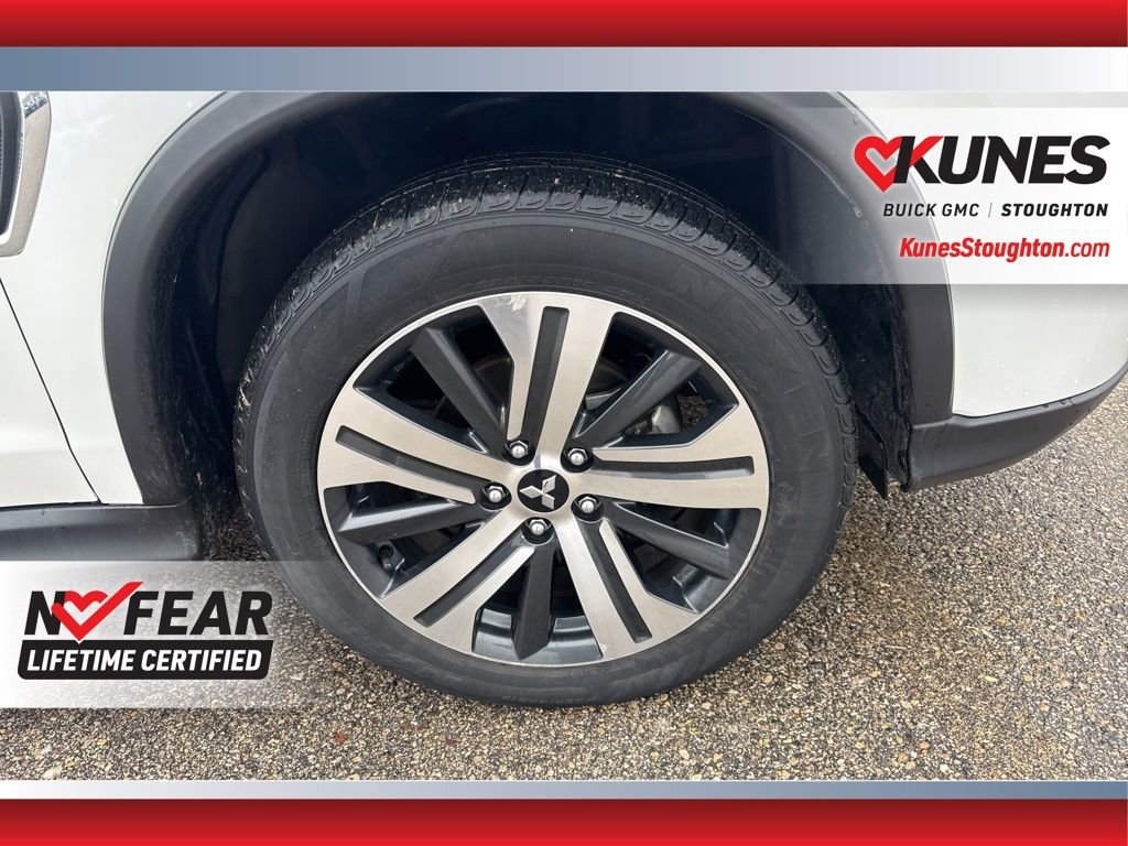 Used 2020 Mitsubishi Outlander Sport SE image 15