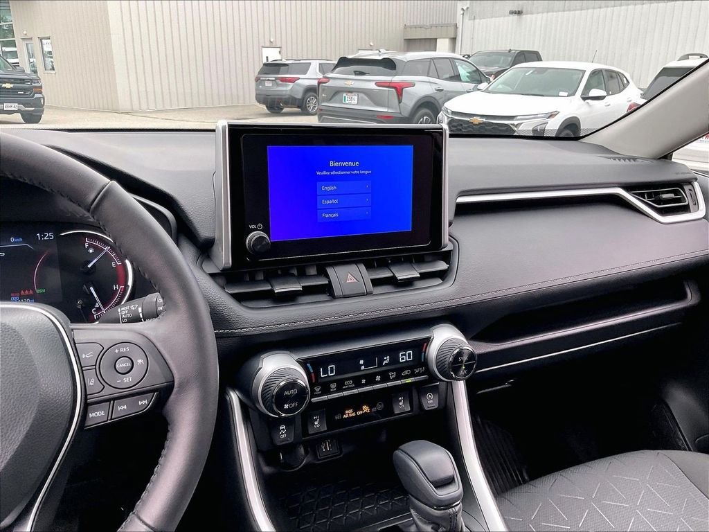 Used 2023 Toyota RAV4 XLE w/ Convenience Package AWD/4WD image 18