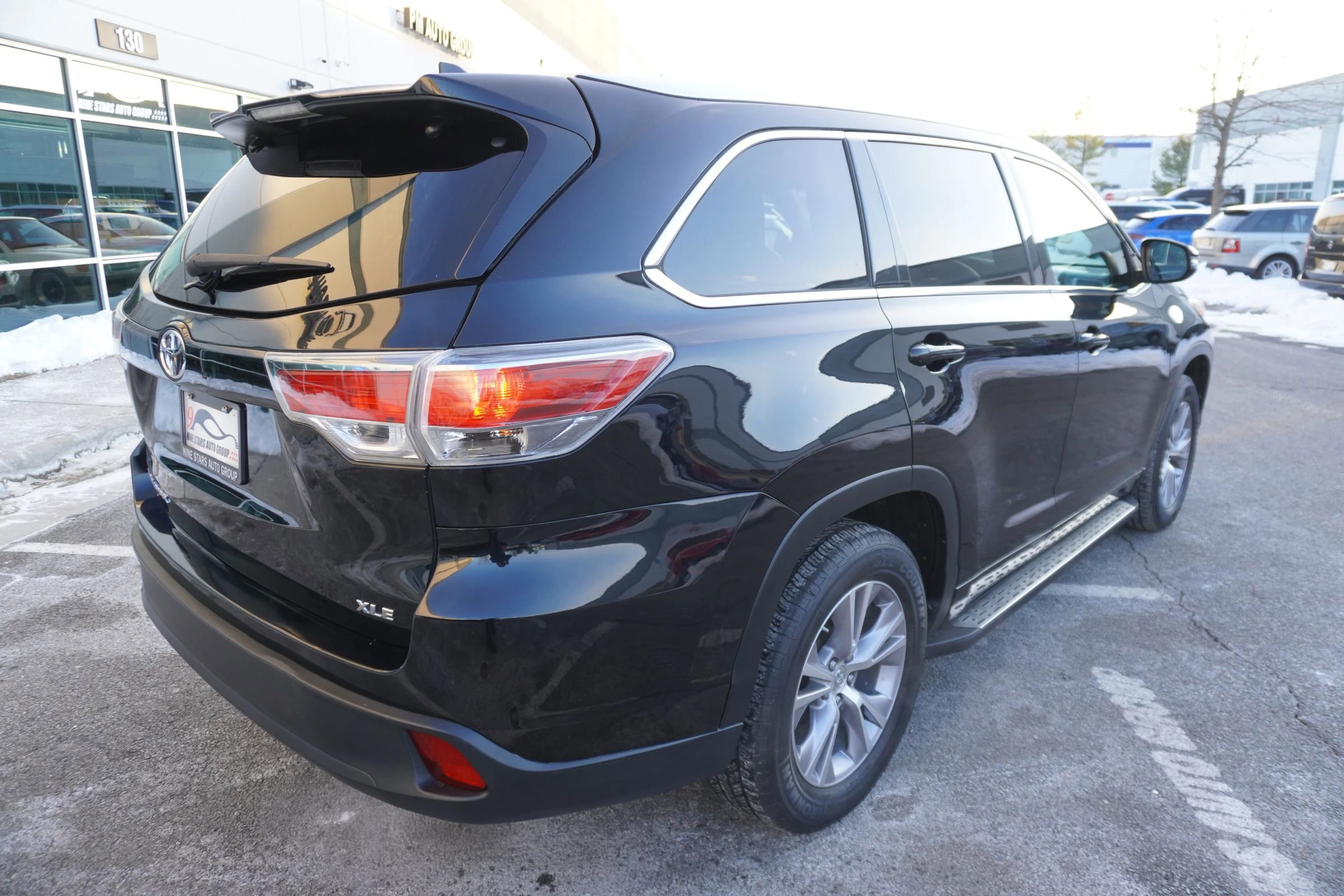Used 2015 Toyota Highlander XLE image 7