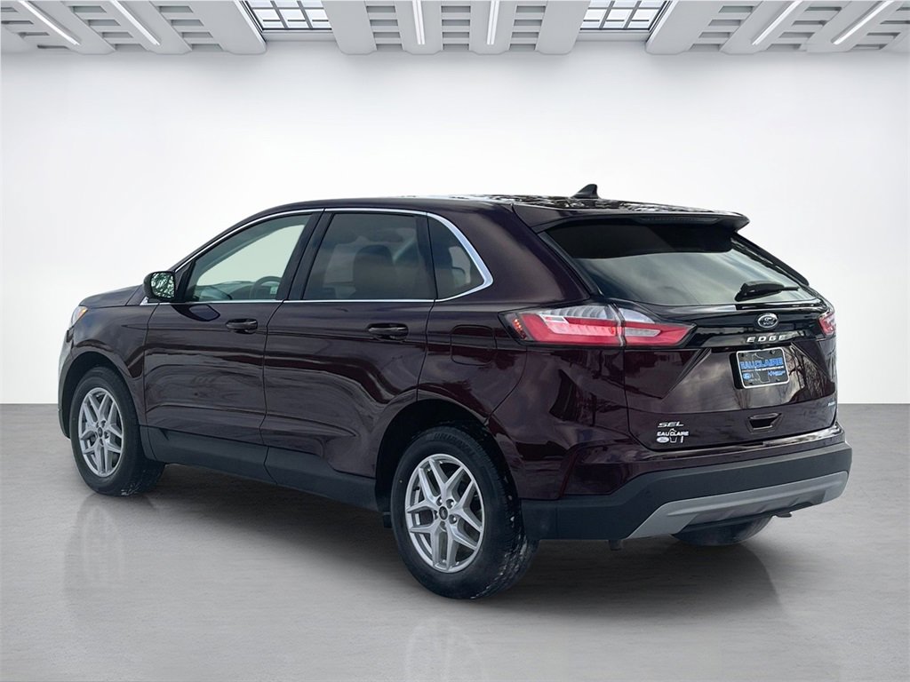 Certified 2024 Ford Edge SEL w/ Convenience Package image 5