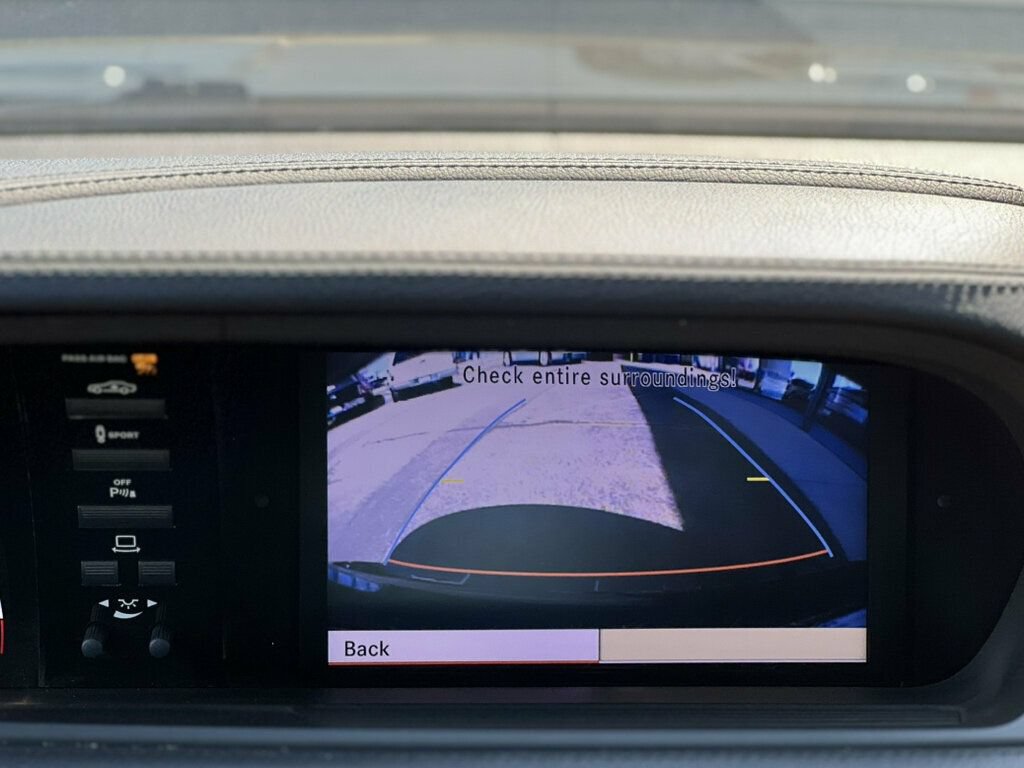 Used 2013 Mercedes-Benz CL 550 4MATIC w/ Grand Edition Pkg image 24