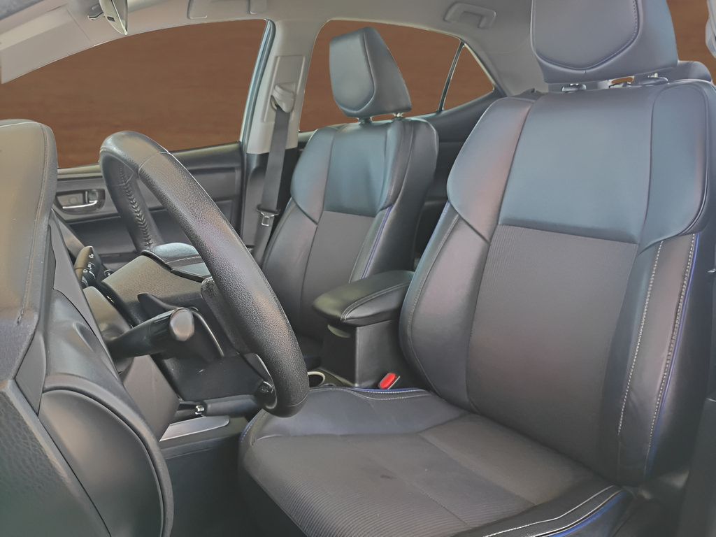 Used 2019 Toyota Corolla SE FWD image 21