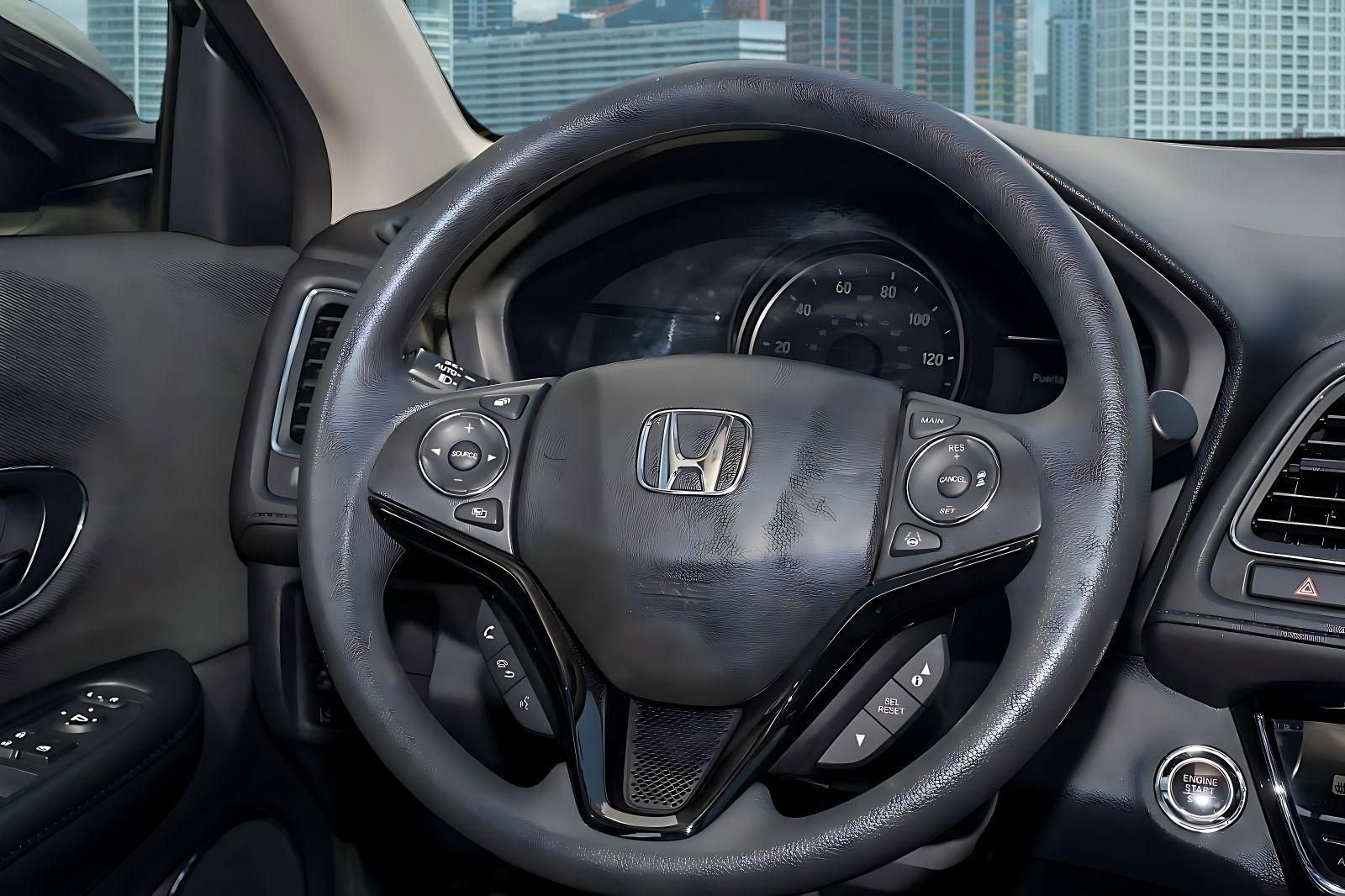 Certified 2022 Honda HR-V EX image 7
