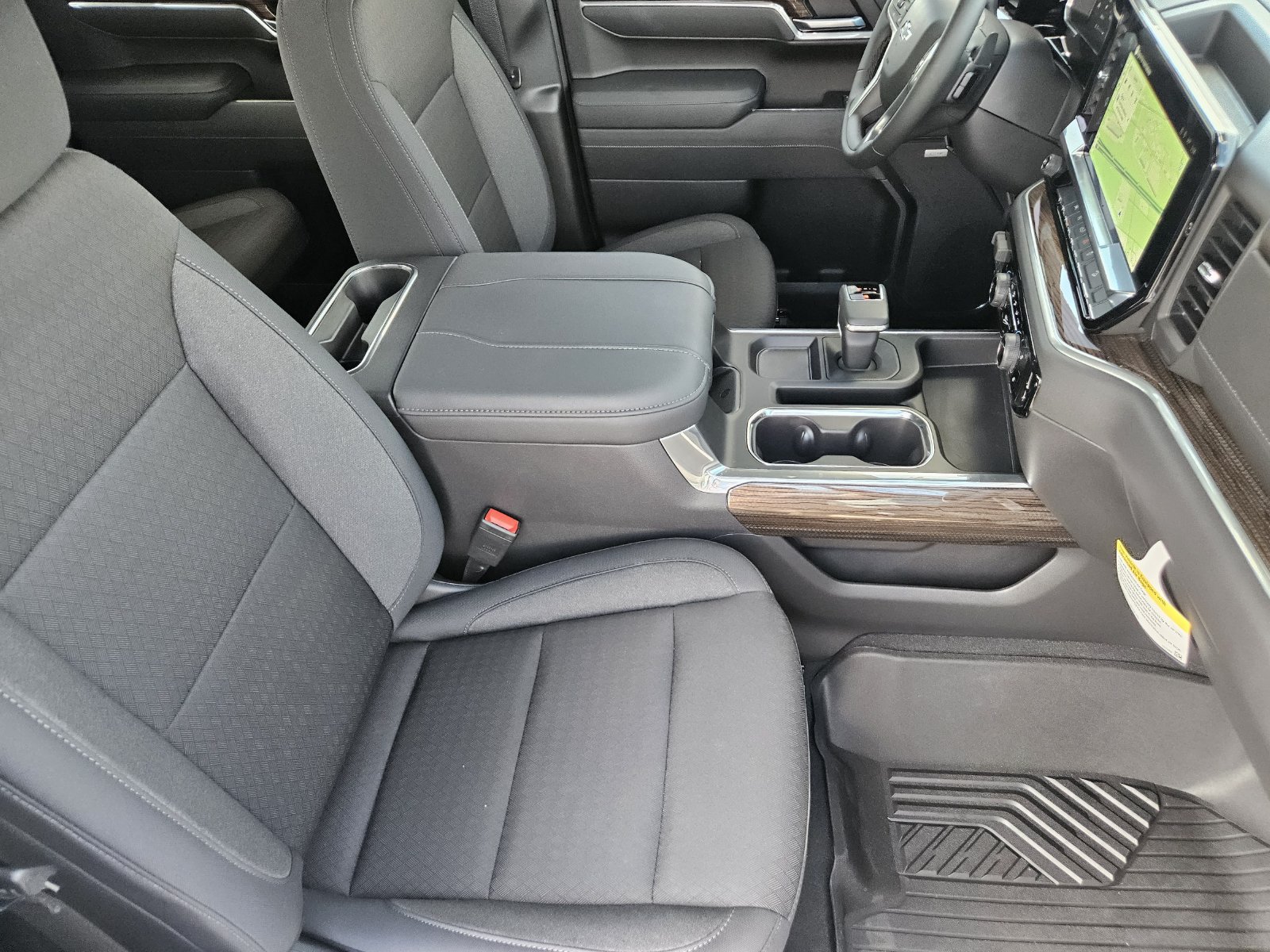 New 2026 Chevrolet Silverado 1500 LT Trail Boss w/ Convenience Package II AWD/4WD image 17