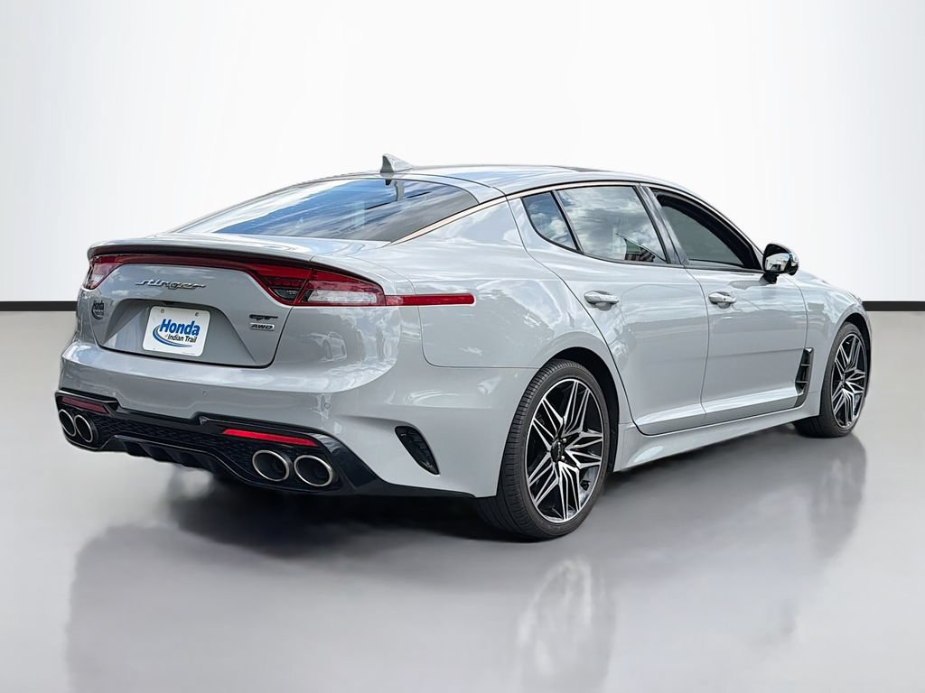 Used 2022 Kia Stinger GT2 AWD/4WD image 5