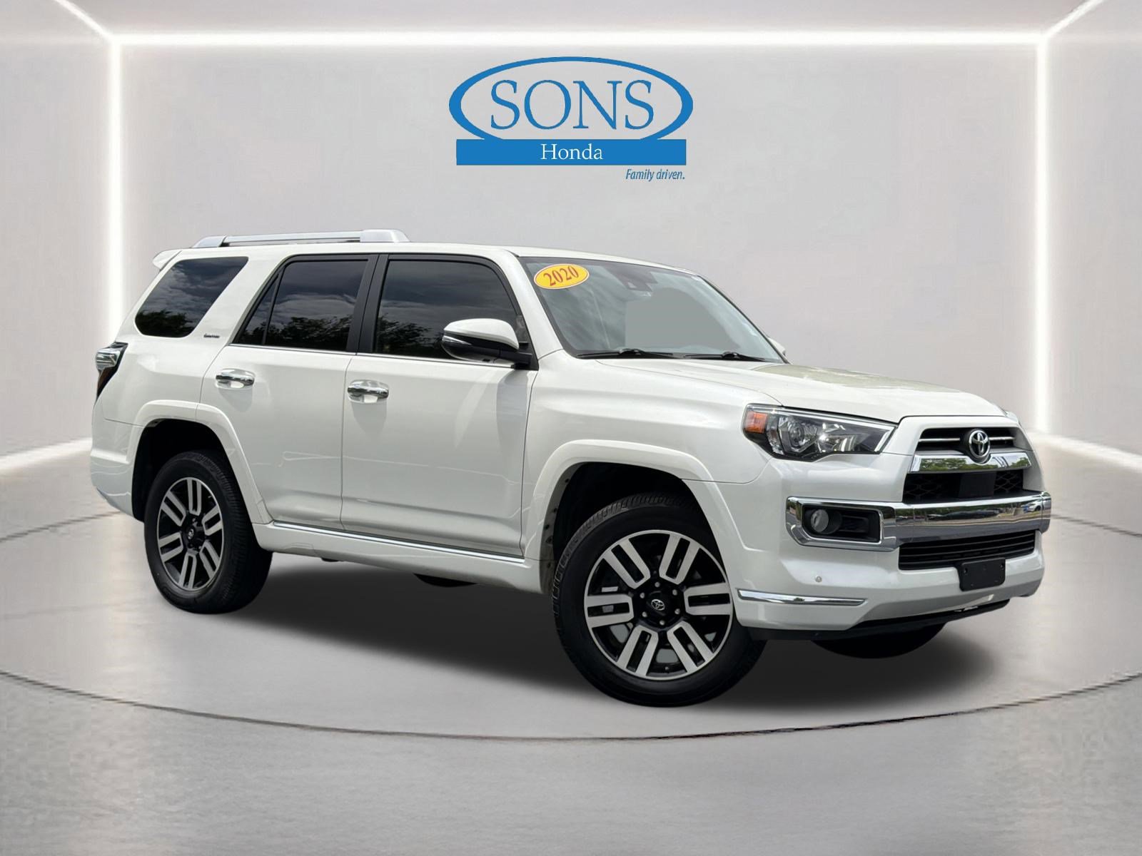 Used 2020 Toyota 4Runner Limited AWD/4WD image 2