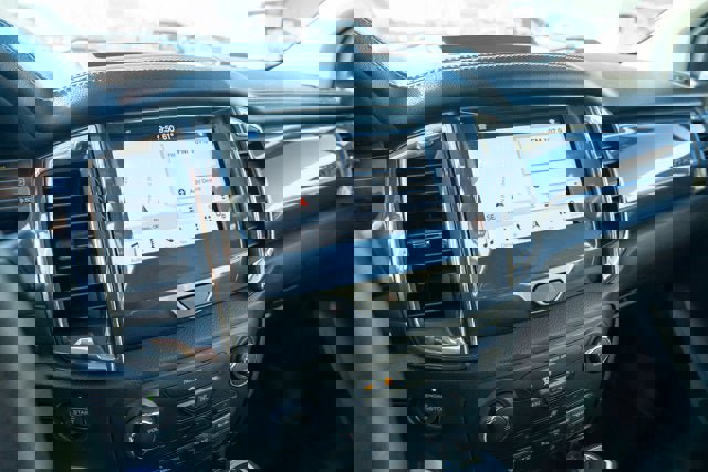 Used 2019 Ford Ranger Lariat w/ Equipment Group 501A Mid image 18