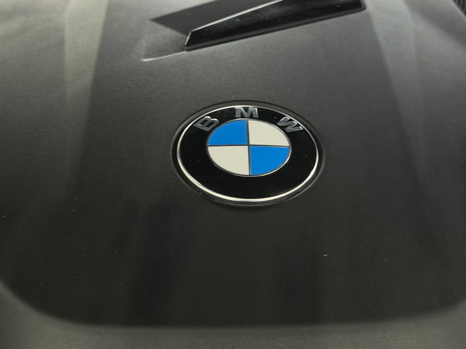 Used 2025 BMW 330i Sedan w/ Convenience Package RWD image 40