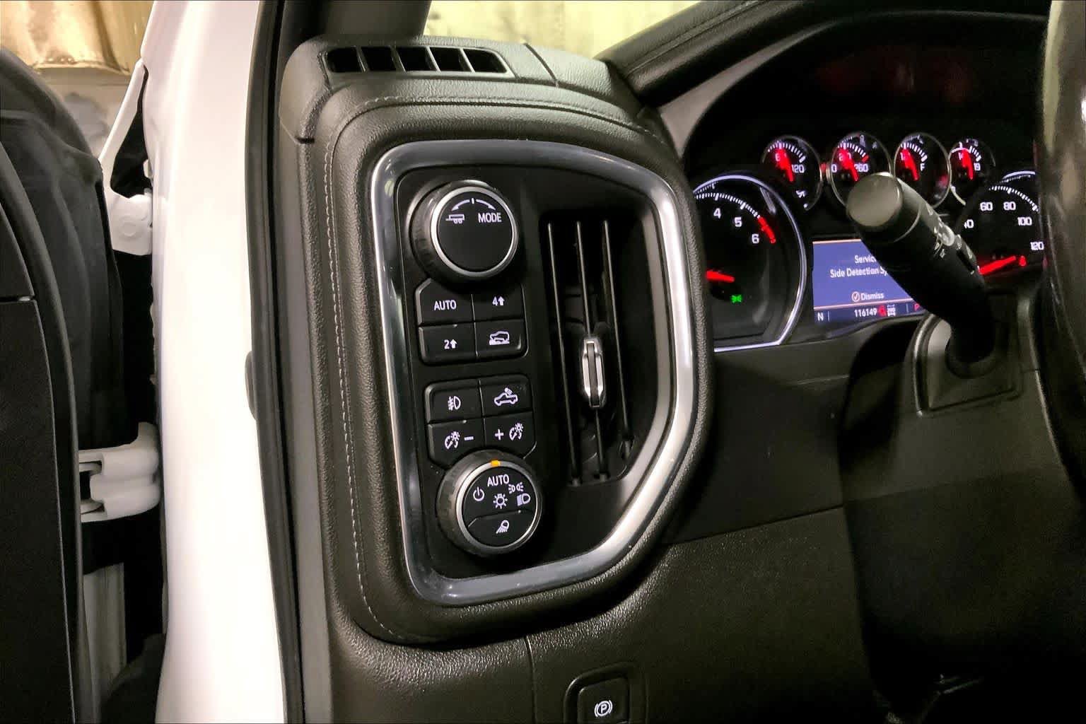 Used 2021 Chevrolet Silverado 1500 LTZ w/ LTZ Convenience Package II AWD/4WD image 35