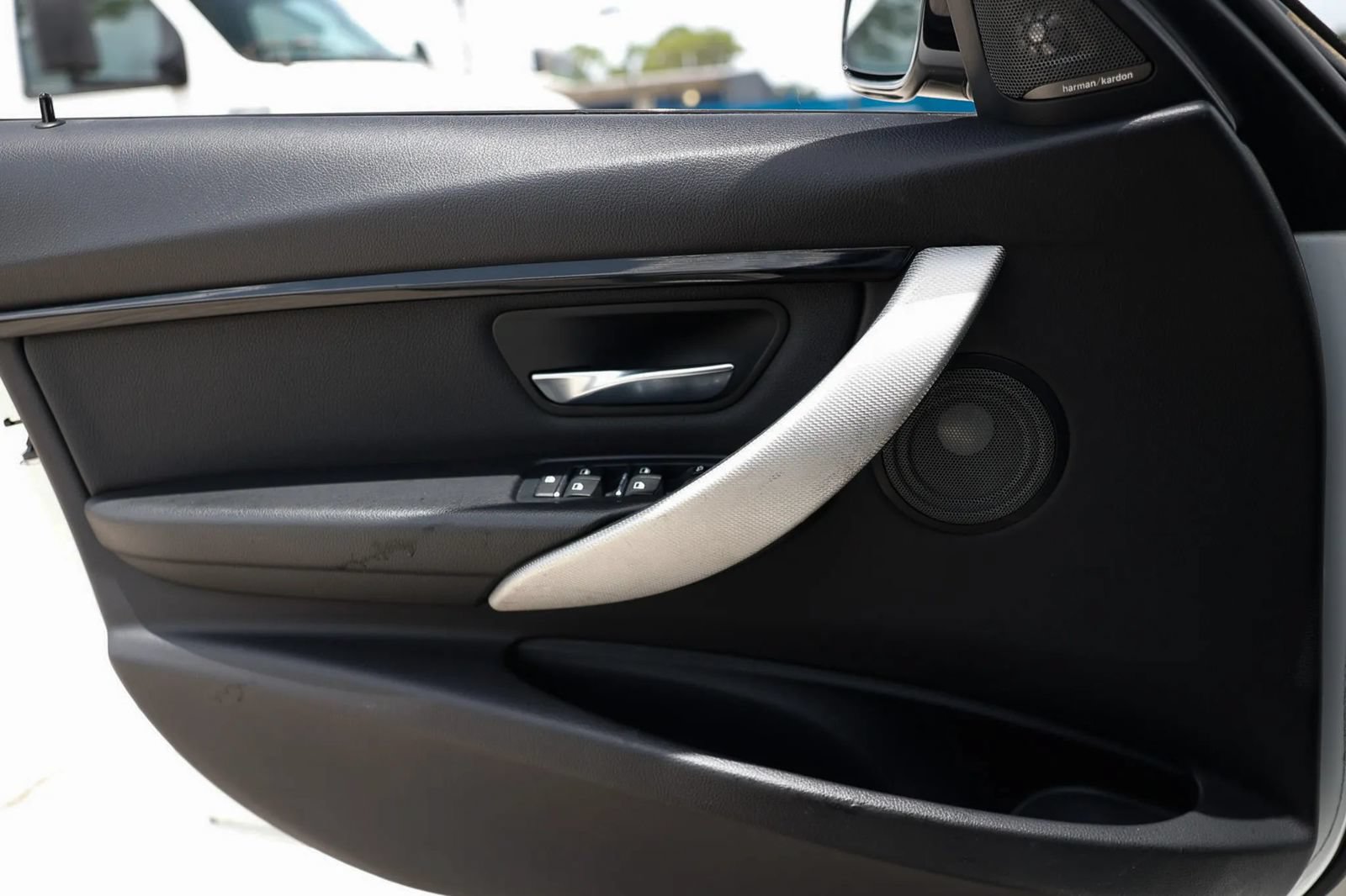 Used 2018 BMW 340i Sedan RWD image 40