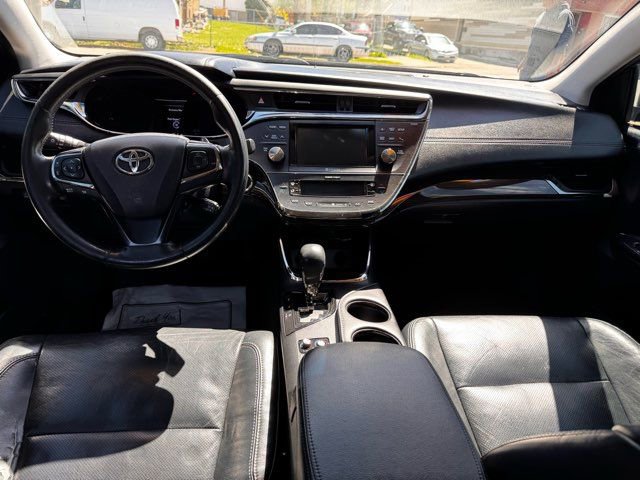 Used 2014 Toyota Avalon Limited FWD image 26