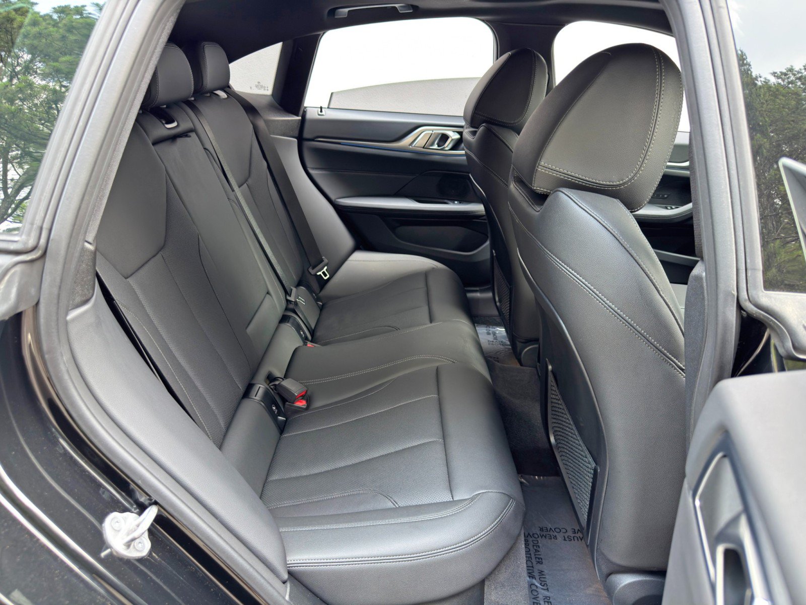 Used 2023 BMW i4 eDrive35 RWD image 39