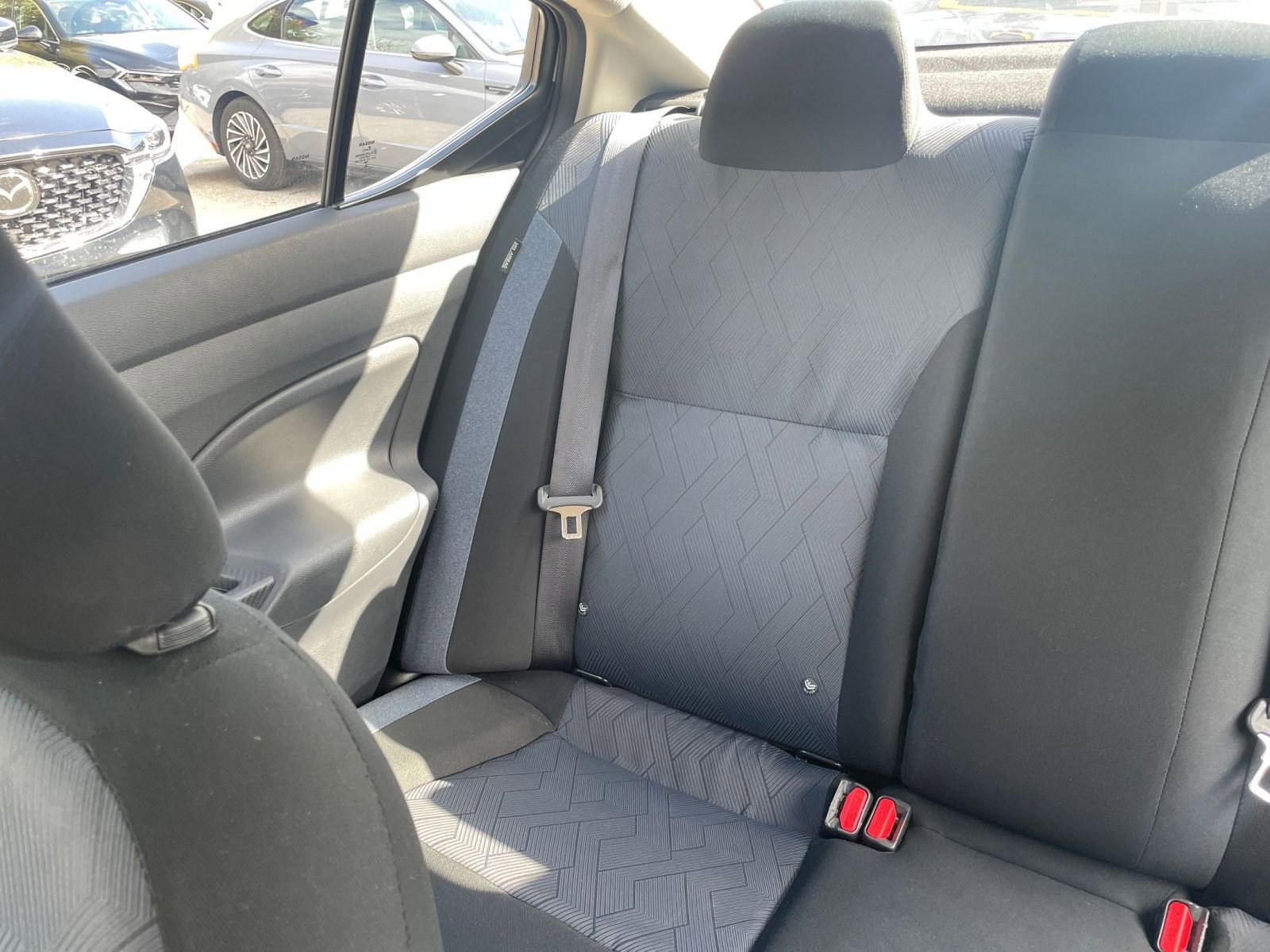 Used 2025 Nissan Versa SV FWD image 36
